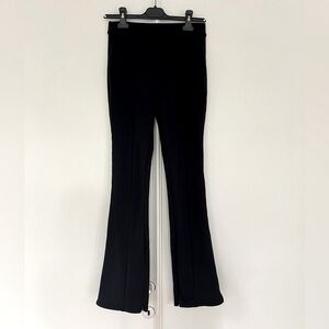 ALO Black 7-8 Zip It Flare Legging